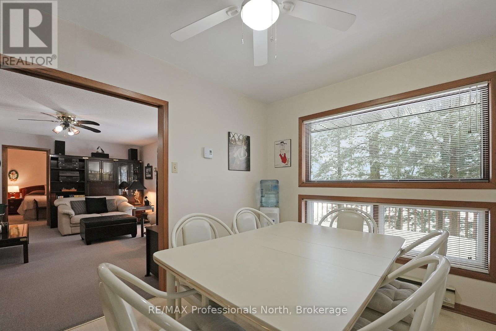 1035 Violet Lane, Dysart Et Al, Ontario  K0M 1S0 - Photo 27 - X12047101