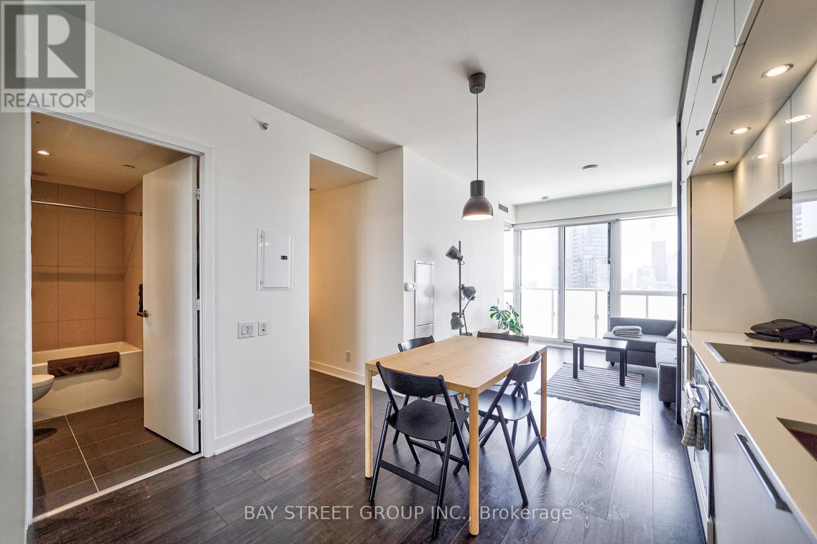4301 - 15 Grenville Street, Toronto, Ontario  M4Y 0B9 - Photo 11 - C12047131