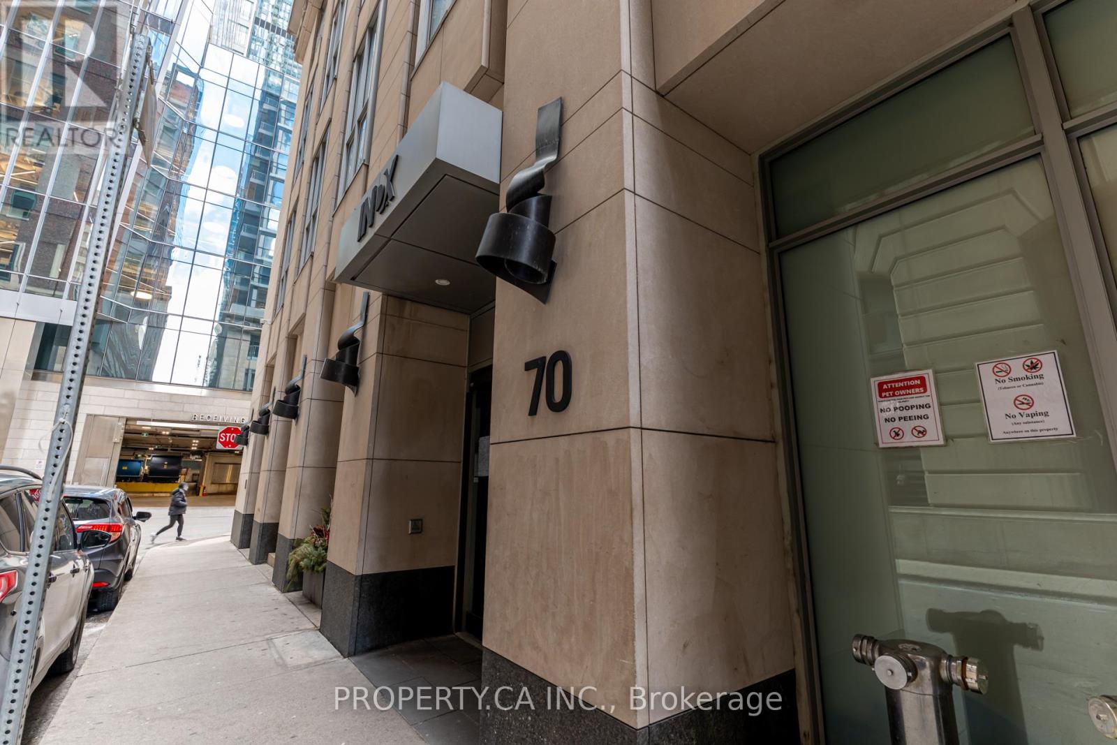 1511 - 70 Temperance Street, Toronto, Ontario  M5H 0B1 - Photo 3 - C12047186