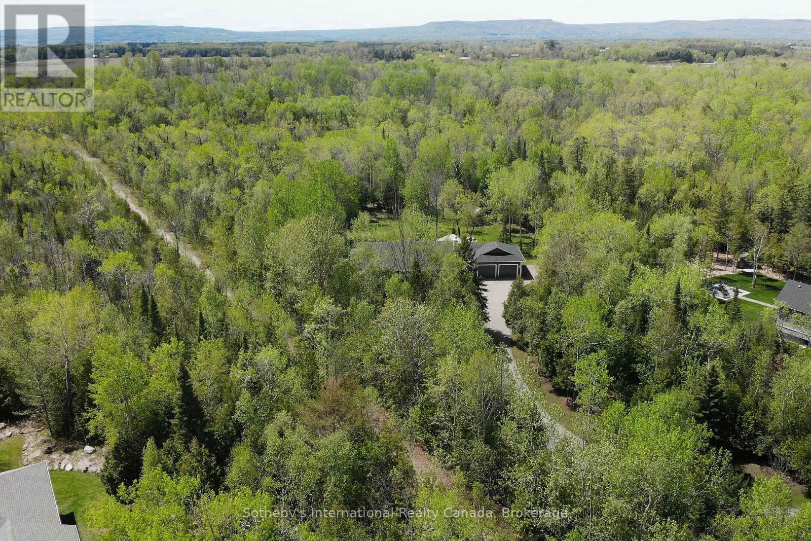 134 Glenlake Boulevard, Collingwood, Ontario  L9Y 0X2 - Photo 4 - S12037682