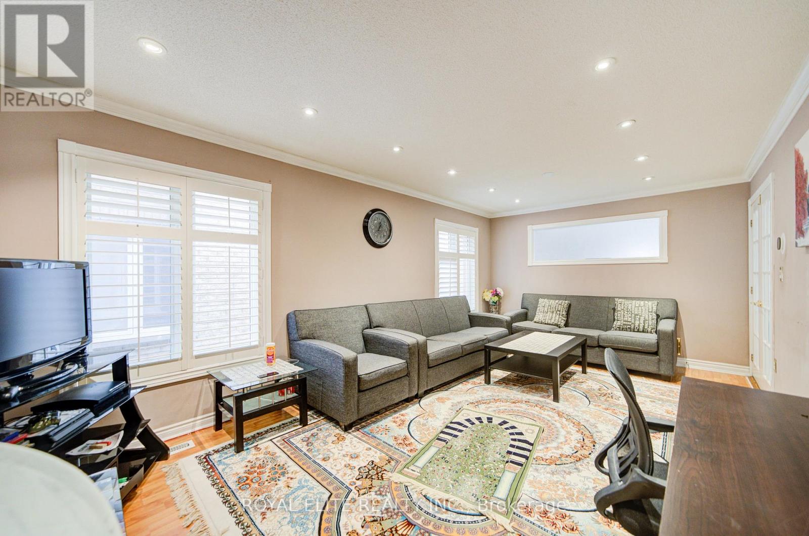 72 Stella Drive, Markham, Ontario  L3S 4G8 - Photo 16 - N12047215