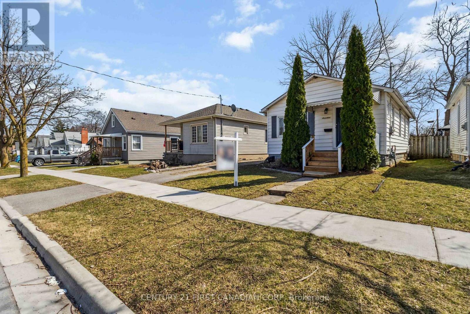 Property at 17 HIGHWAY AVENUE image 5