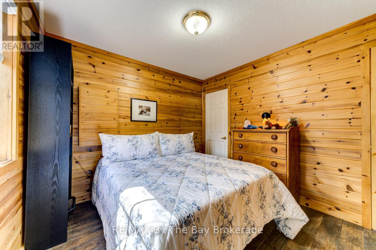 30 Cabin Crescent, Wasaga Beach, Ontario  L9Z 1X7 - Photo 23 - S12047295