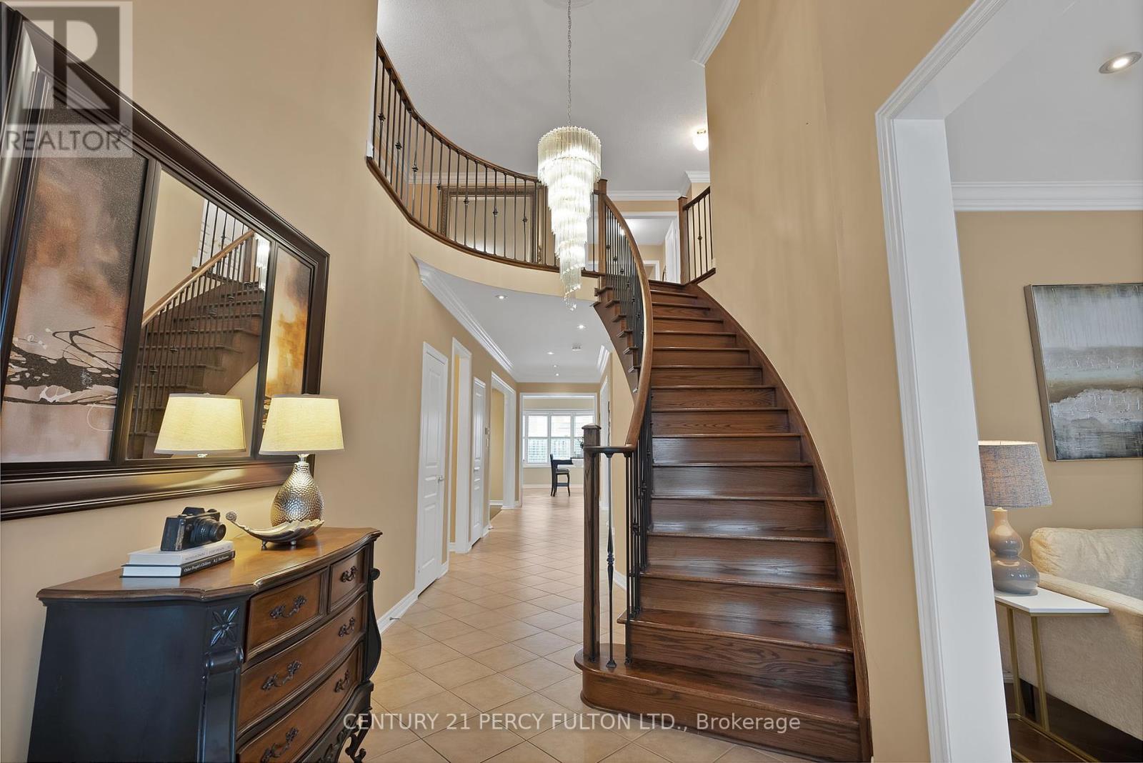 Property at 4 BERGER AVENUE image 2