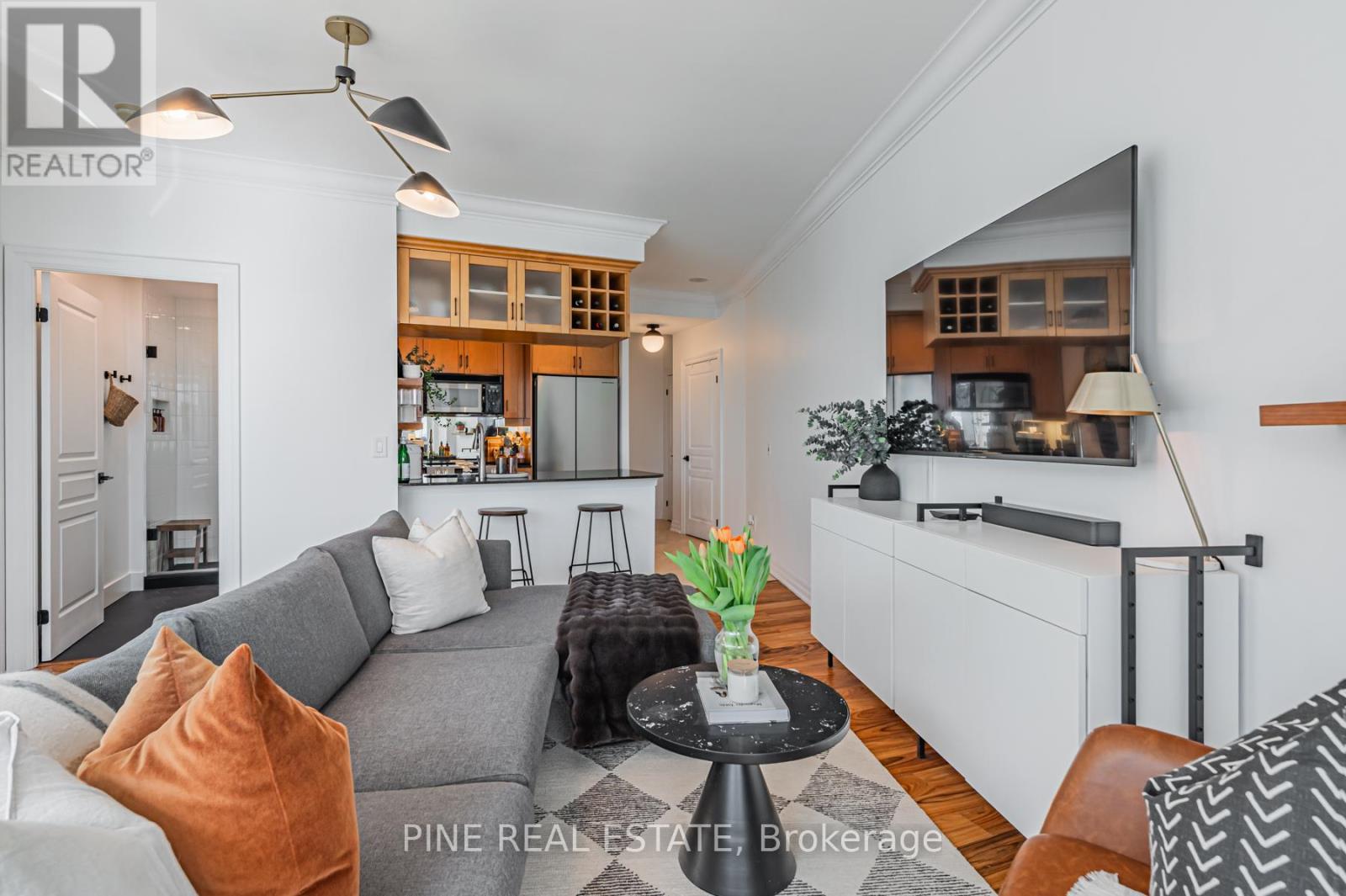 1112 - 2083 Lakeshore Boulevard W, Toronto, Ontario  M8V 4G2 - Photo 11 - W12027472
