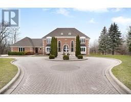 7566 HOWARD AVENUE, Amherstburg, Ontario