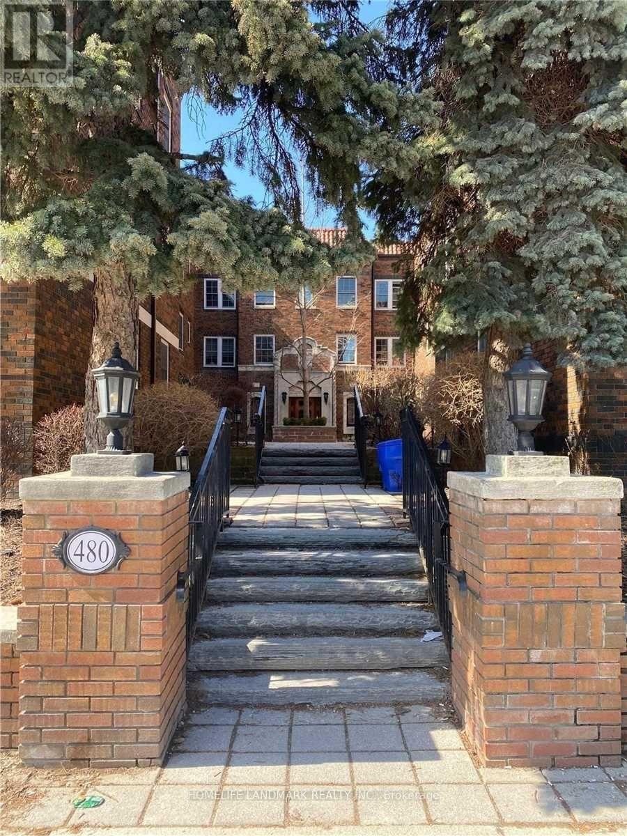 Property at 107 - 480 ORIOLE PARKWAY image 1