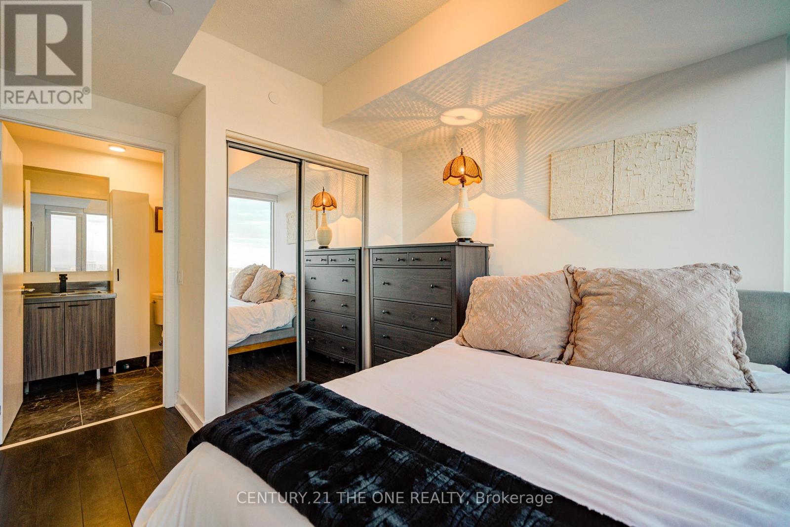2501 - 50 O'neill Road, Toronto, Ontario  M3C 0R1 - Photo 13 - C12047302