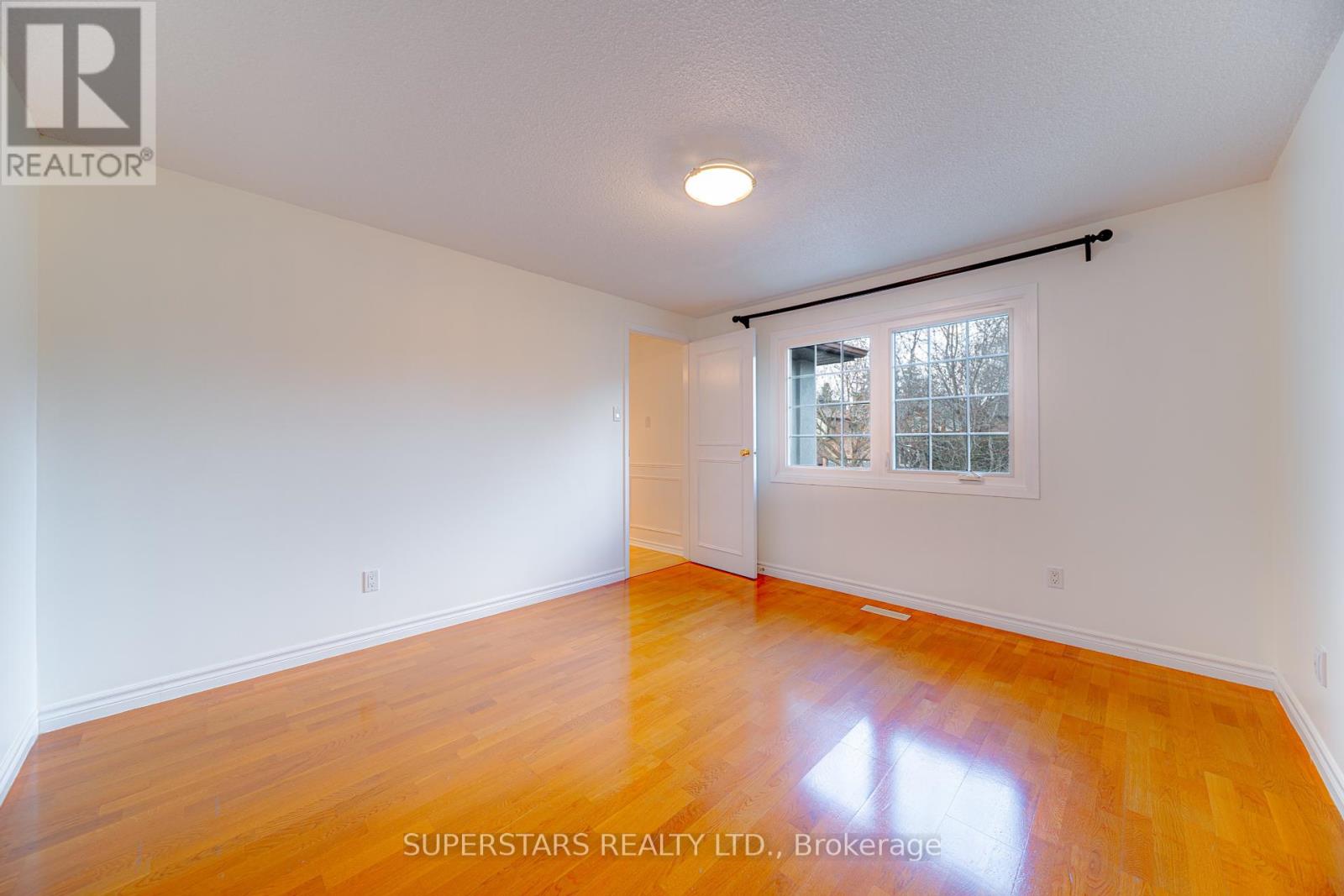 151 Old Surrey Lane, Richmond Hill, Ontario  L4C 6R9 - Photo 24 - N12047244