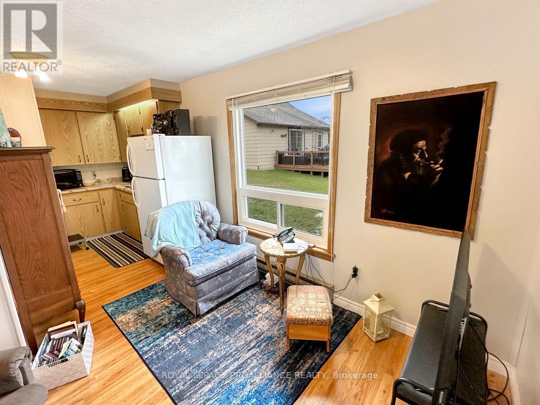 91 St.lawrence Street E, Madoc, Ontario  K0K 2K0 - Photo 19 - X12047367