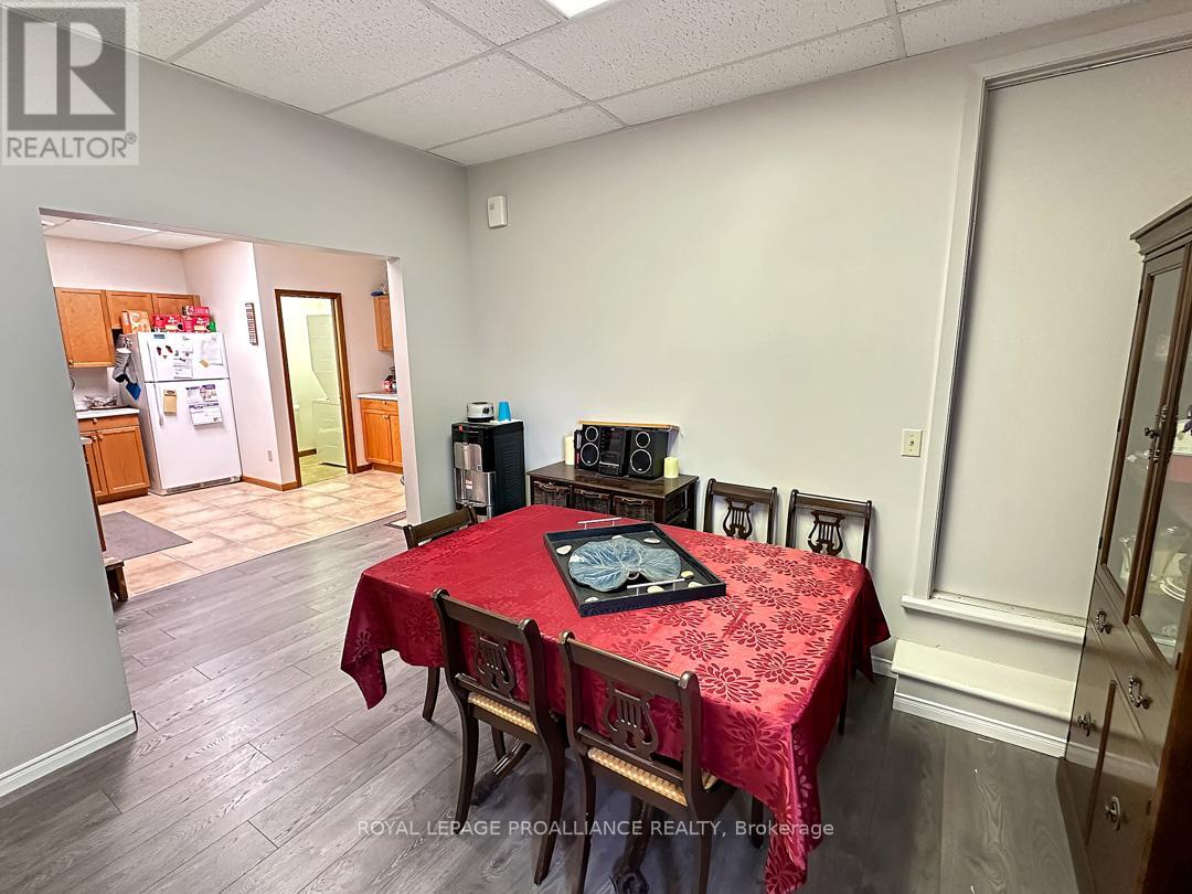 91 St.lawrence Street E, Madoc, Ontario  K0K 2K0 - Photo 26 - X12047367