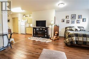 A - 3900 Portage Road, Niagara Falls (Church's Lane), Ontario  L2J 4L8 - Photo 17 - X12047436