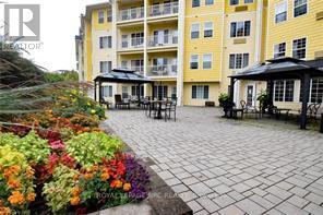 A - 3900 Portage Road, Niagara Falls (Church's Lane), Ontario  L2J 4L8 - Photo 4 - X12047436