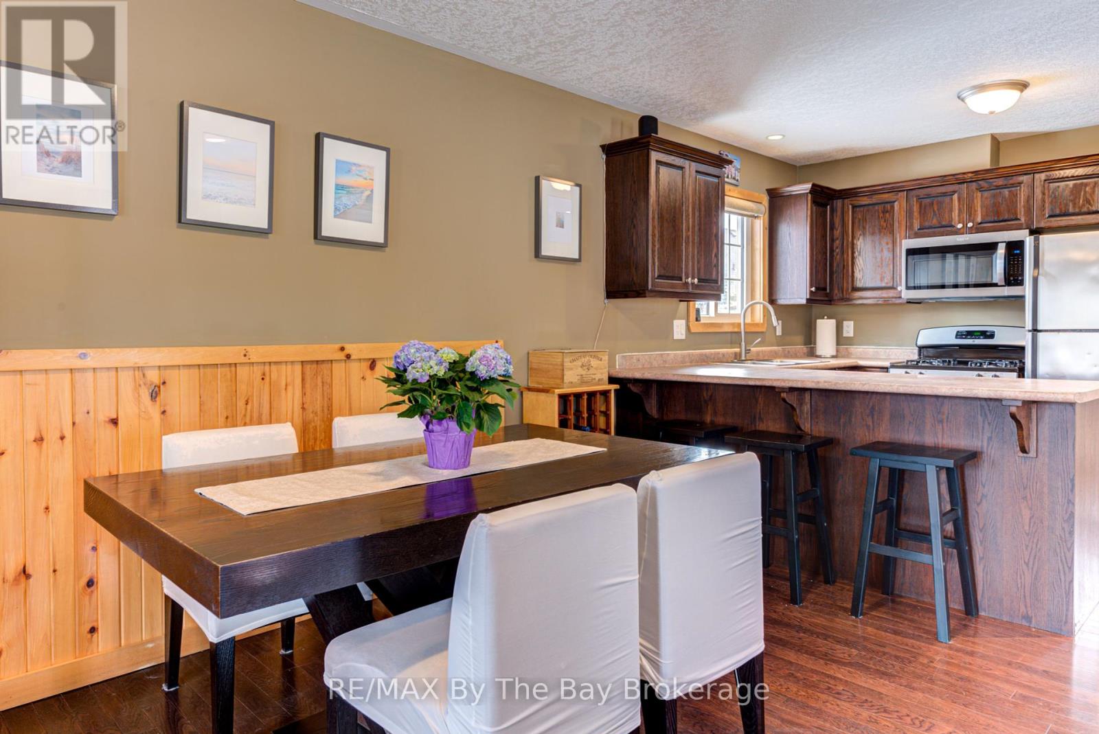 11 Temagami Trail, Wasaga Beach, Ontario  L9Z 1X7 - Photo 14 - S12003650