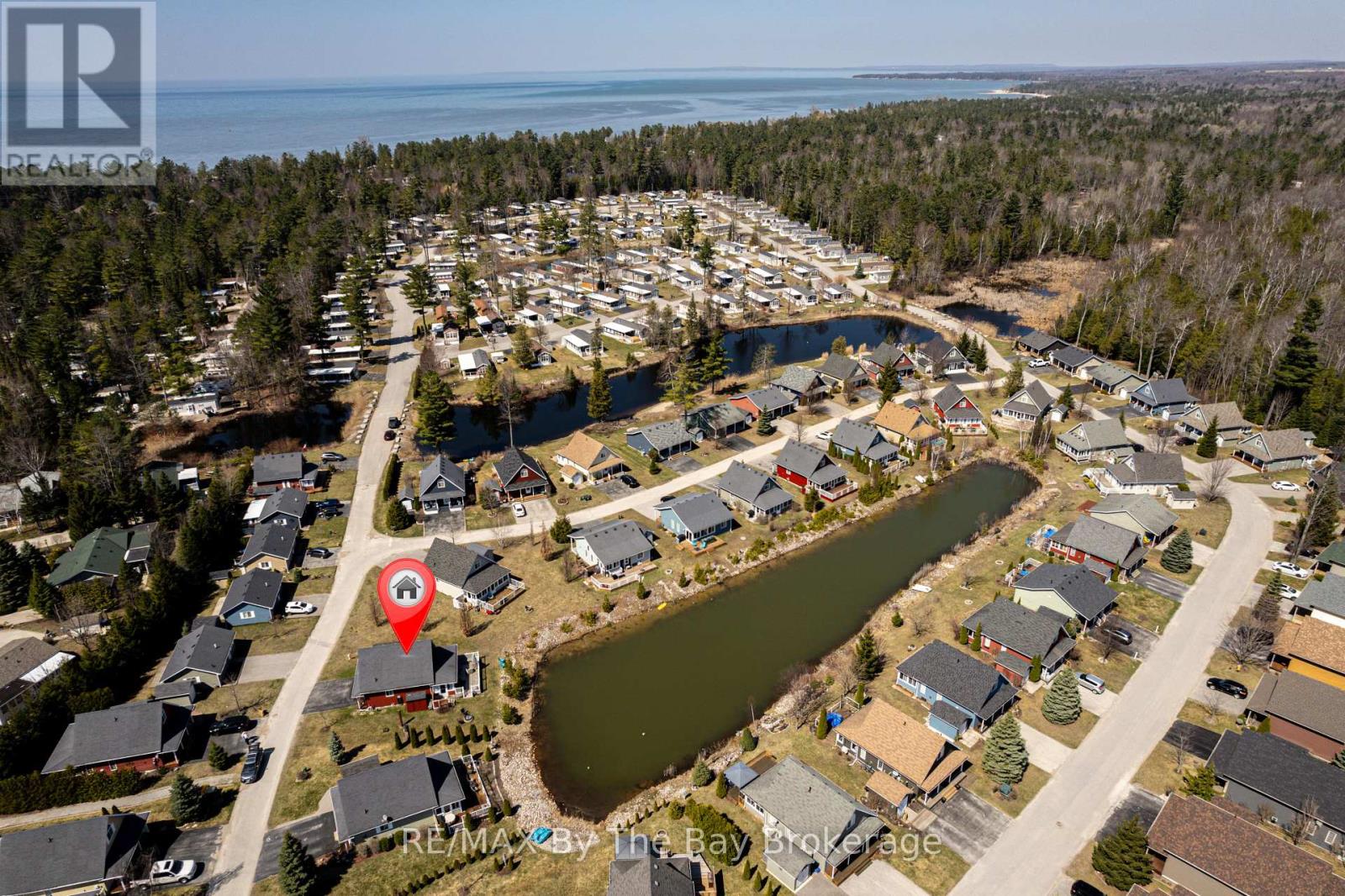 11 Temagami Trail, Wasaga Beach, Ontario  L9Z 1X7 - Photo 32 - S12003650