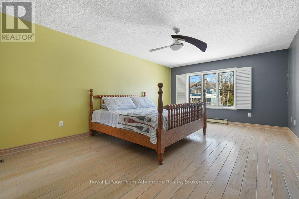 54 Waubeek Street, Parry Sound, Ontario  P2A 1C3 - Photo 25 - X12047449