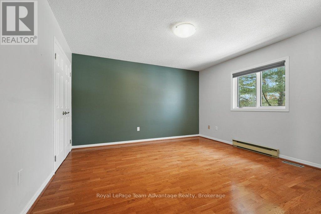 54 Waubeek Street, Parry Sound, Ontario  P2A 1C3 - Photo 30 - X12047449
