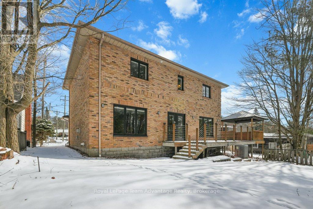 54 Waubeek Street, Parry Sound, Ontario  P2A 1C3 - Photo 38 - X12047449