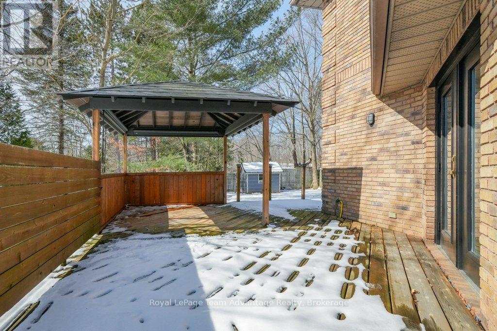 54 Waubeek Street, Parry Sound, Ontario  P2A 1C3 - Photo 39 - X12047449