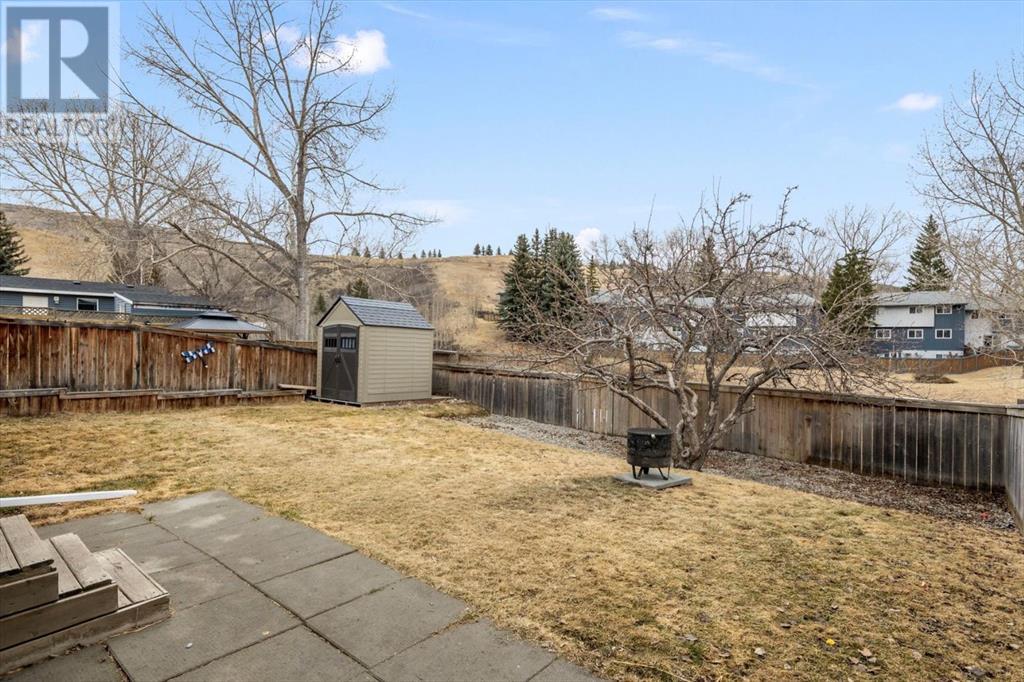 6 Benchlands Drive, Cochrane, Alberta  T4C 1C1 - Photo 41 - A2205213