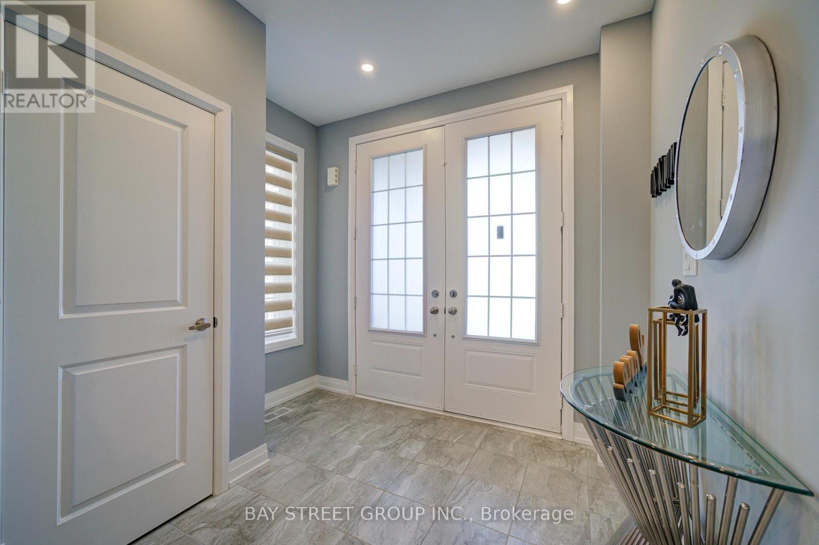Property at 16 LOCKTON STREET image 4