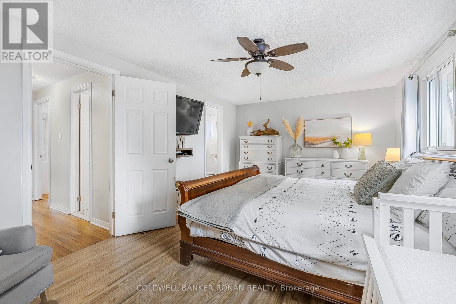 61 The Boulevard, New Tecumseth, Ontario  L0G 1W0 - Photo 26 - N12047344