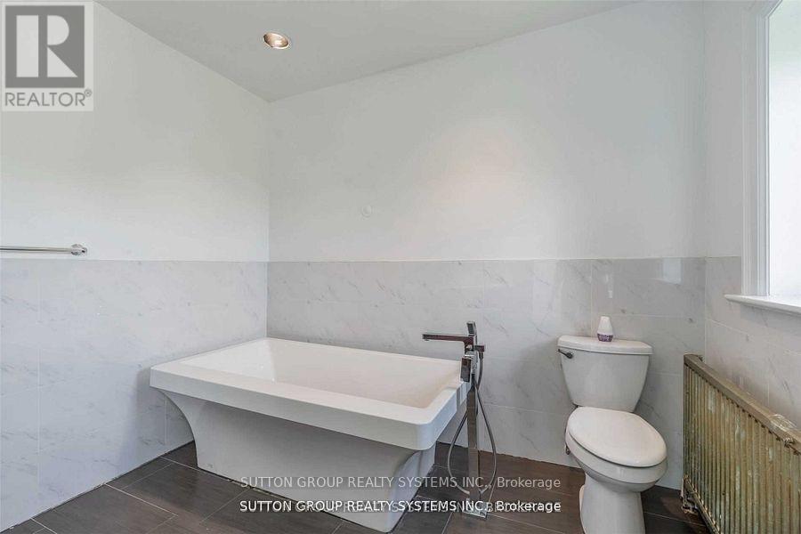 13284 Bathurst Street, King, Ontario  L7B 1K5 - Photo 21 - N12047404