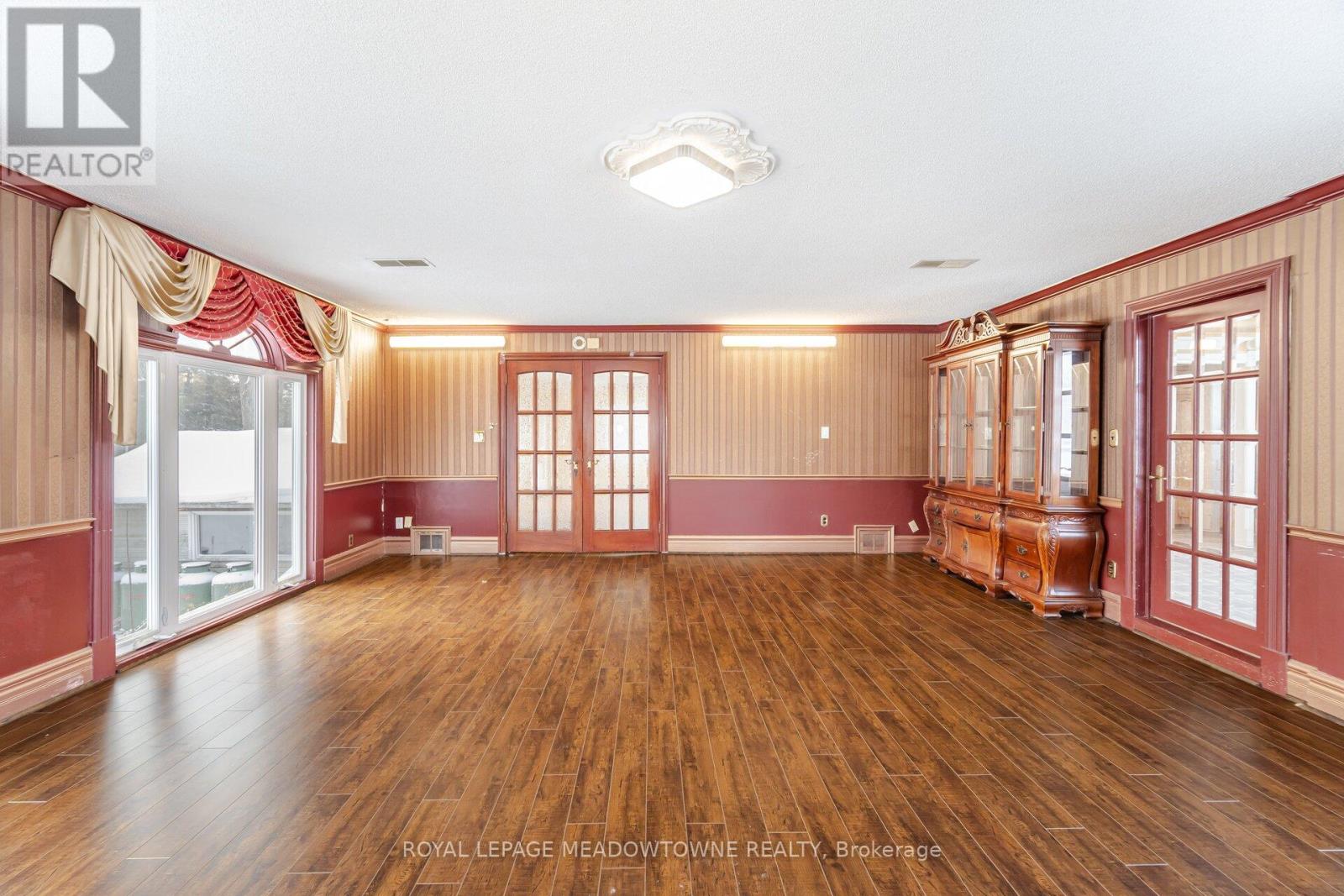 11255 Regional Road 25 Road, Halton Hills, Ontario  L7J 2M1 - Photo 17 - W12047424