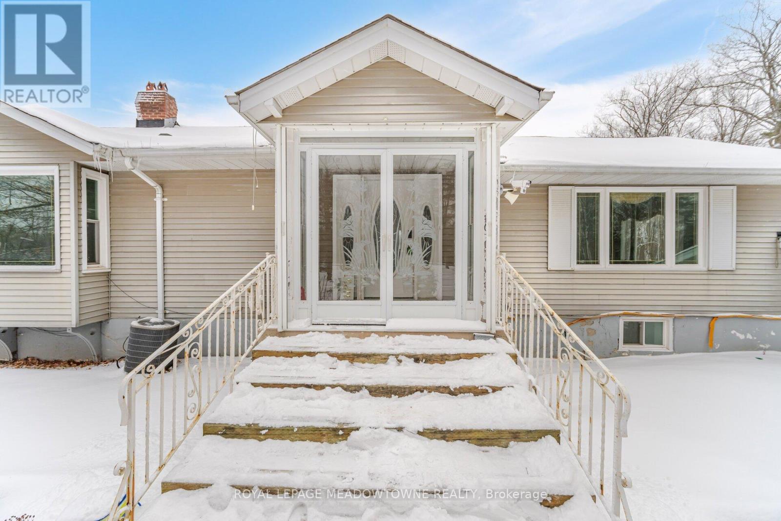 11255 Regional Road 25 Road, Halton Hills, Ontario  L7J 2M1 - Photo 7 - W12047424