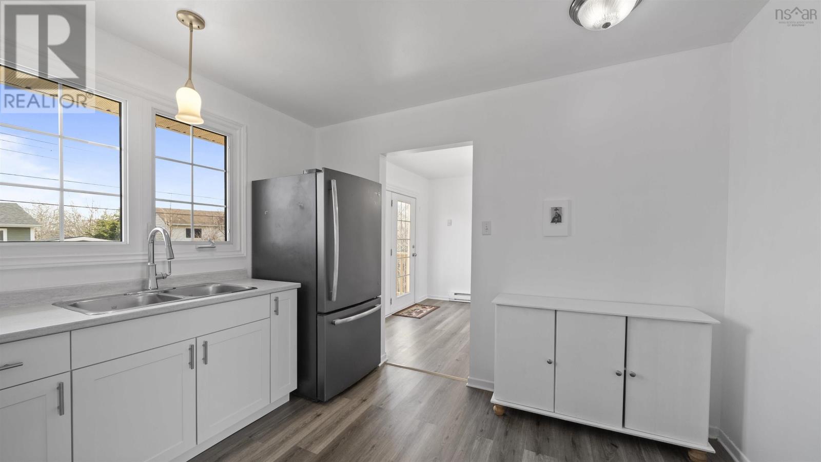 4 Briarlynn Crescent, Cole Harbour, Nova Scotia  B2V 1K6 - Photo 8 - 202506113