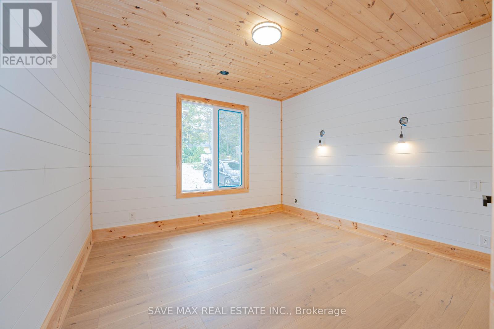 120 Mckague Road , Lions Head Road, Northern Bruce Peninsula, Ontario  N0H 1W0 - Photo 14 - X12047373