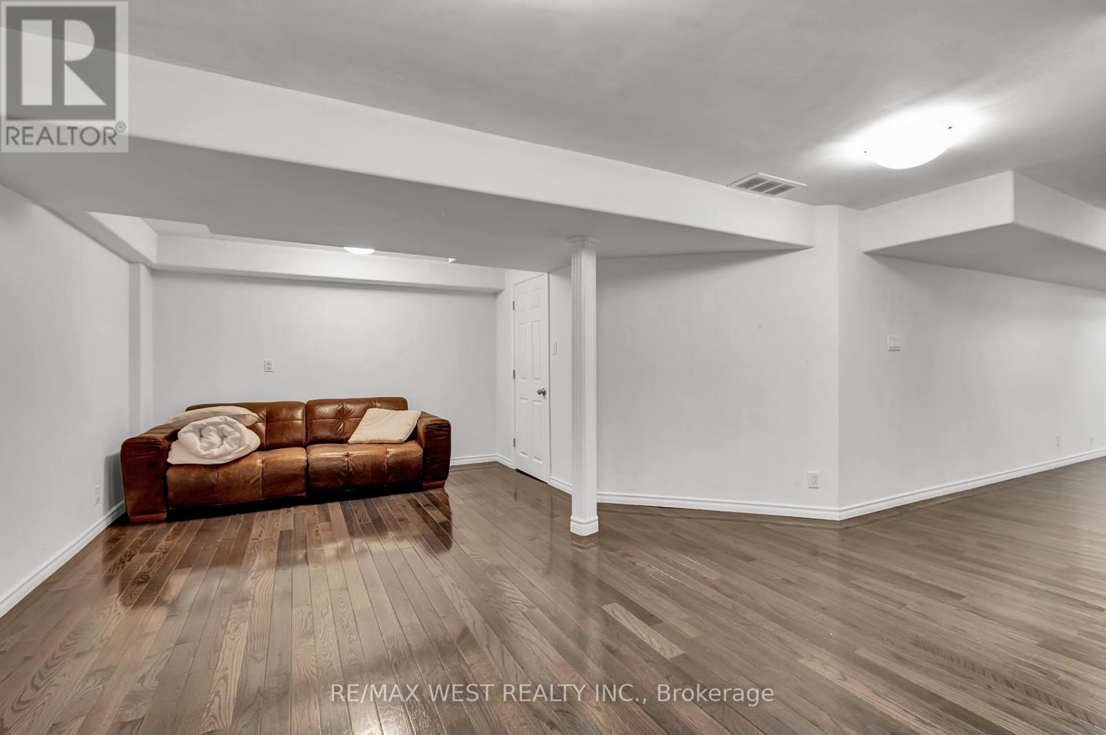 15 Severino Circle, West Lincoln, Ontario  L0R 2A0 - Photo 31 - X12047378