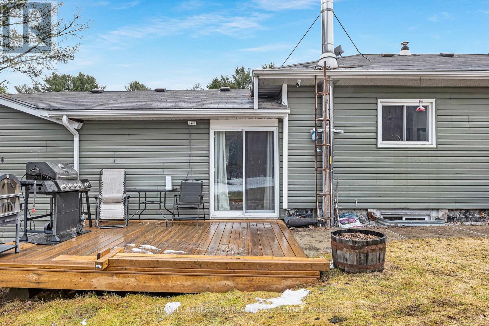 7629 Hwy 35, Kawartha Lakes, Ontario  K0M 2L0 - Photo 37 - X12047462