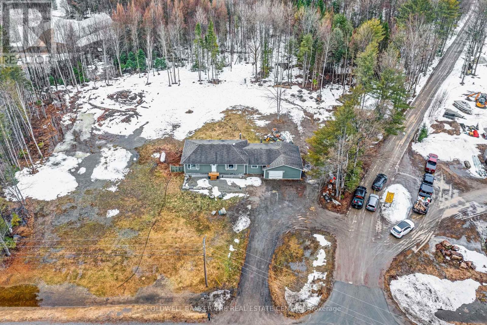 7629 Hwy 35, Kawartha Lakes, Ontario  K0M 2L0 - Photo 8 - X12047462