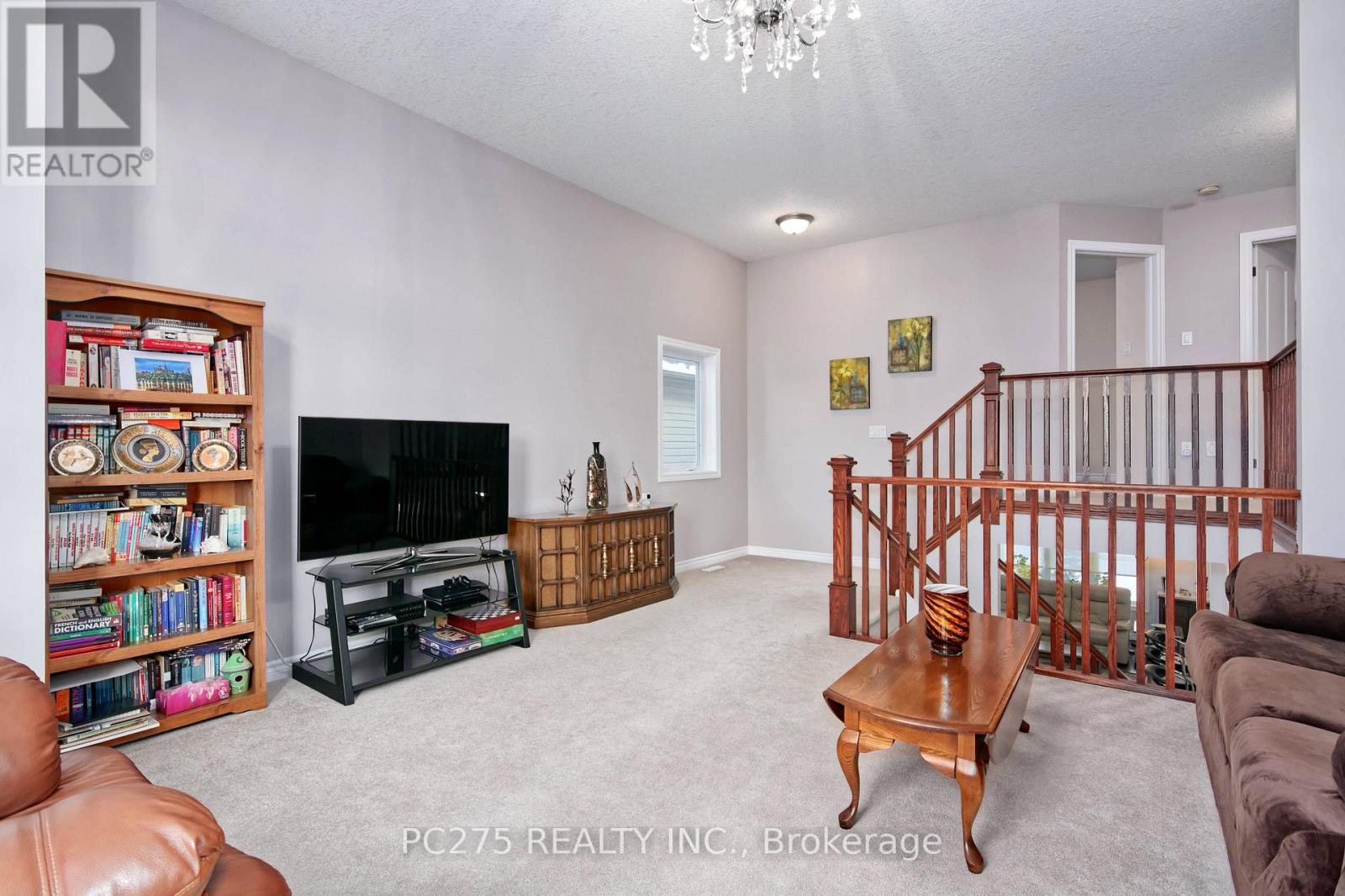 Photo 13 of 30 for 951 Grenfell Drive