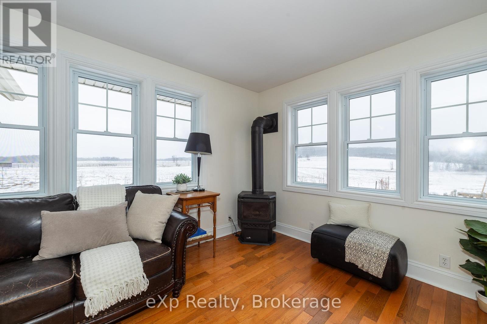 324588 27 Side Road, Meaford, Ontario  N0H 1B0 - Photo 11 - X12047508