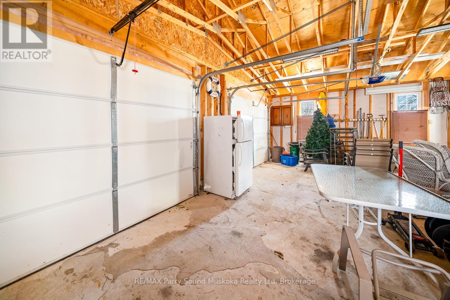 61 Stewart Street, Georgian Bay, Ontario  P0C 1H0 - Photo 45 - X12047134