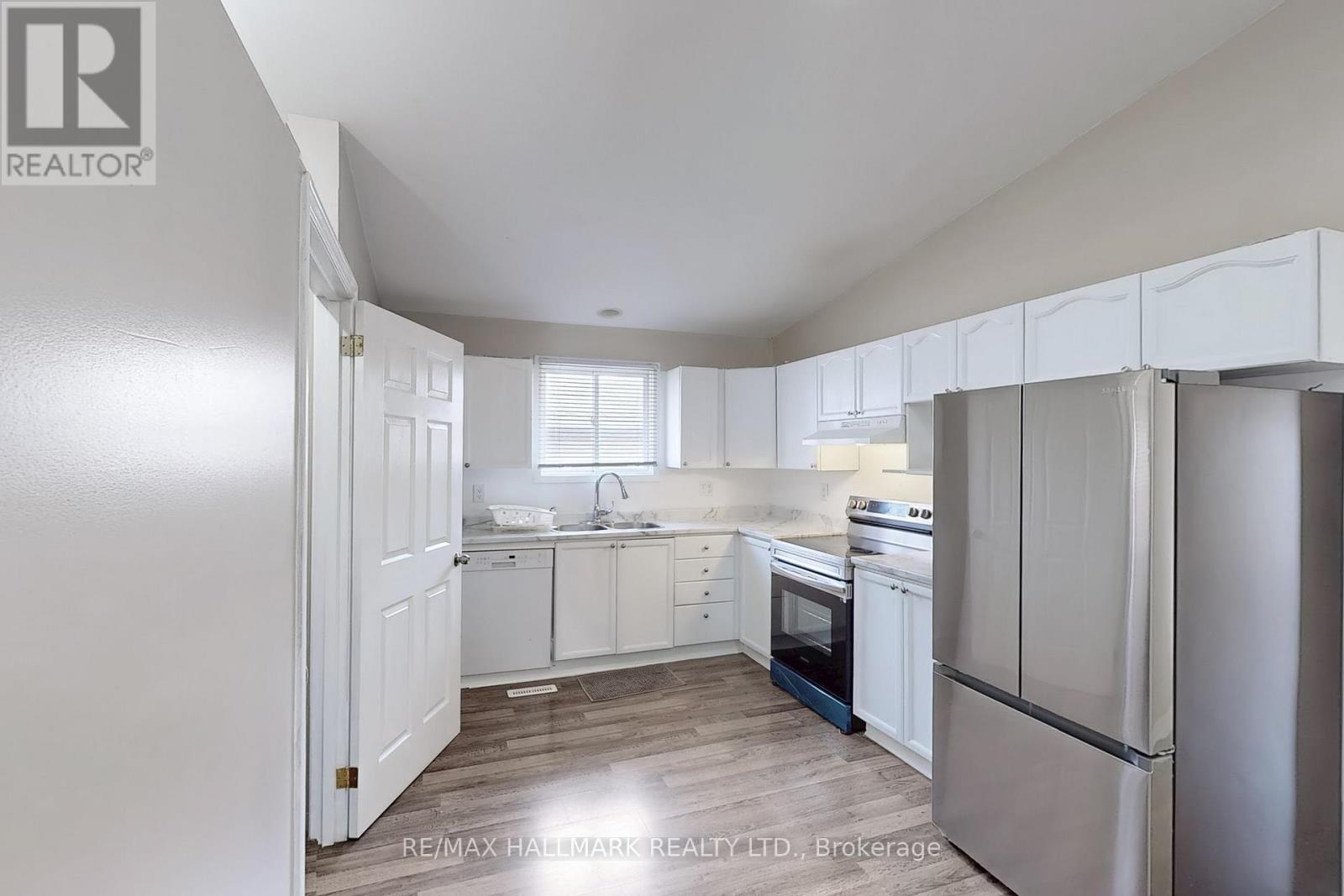 Property at 343 FLEMING DRIVE image 5