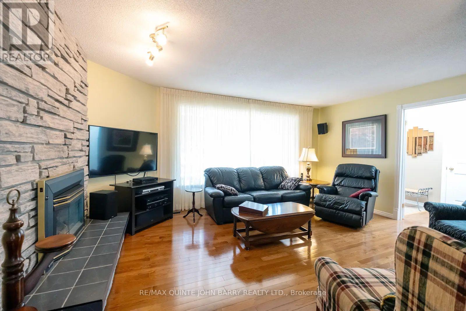 1385 Glen Miller Road, Quinte West, Ontario  K0K 2C0 - Photo 20 - X12047613