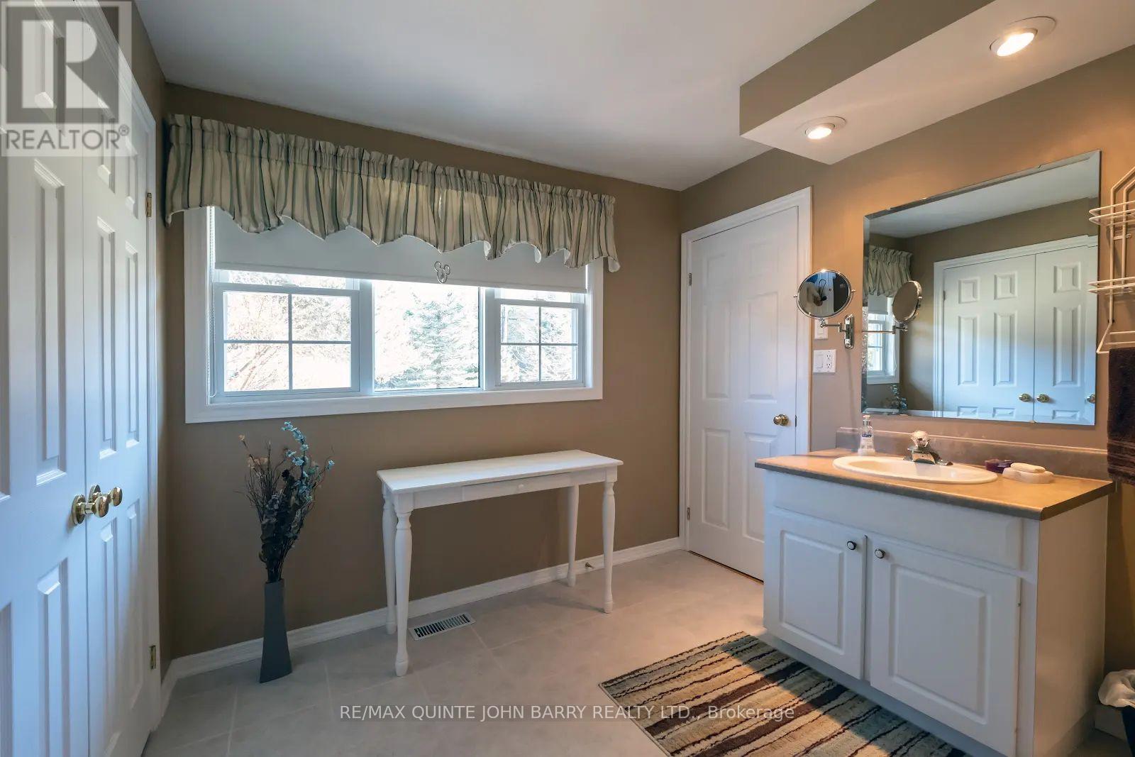 1385 Glen Miller Road, Quinte West, Ontario  K0K 2C0 - Photo 32 - X12047613