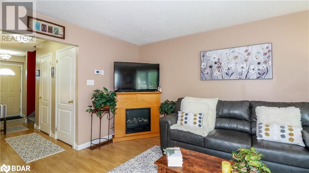 44 Parkside Crescent, Angus, Ontario  L3W 0K9 - Photo 6 - 40711386