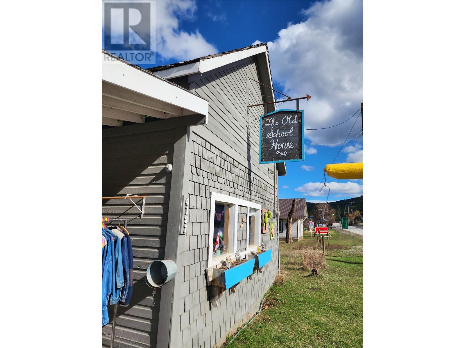 4127 Highway 3 Highway, Rock Creek, British Columbia  V0H 1Y0 - Photo 5 - 10338417