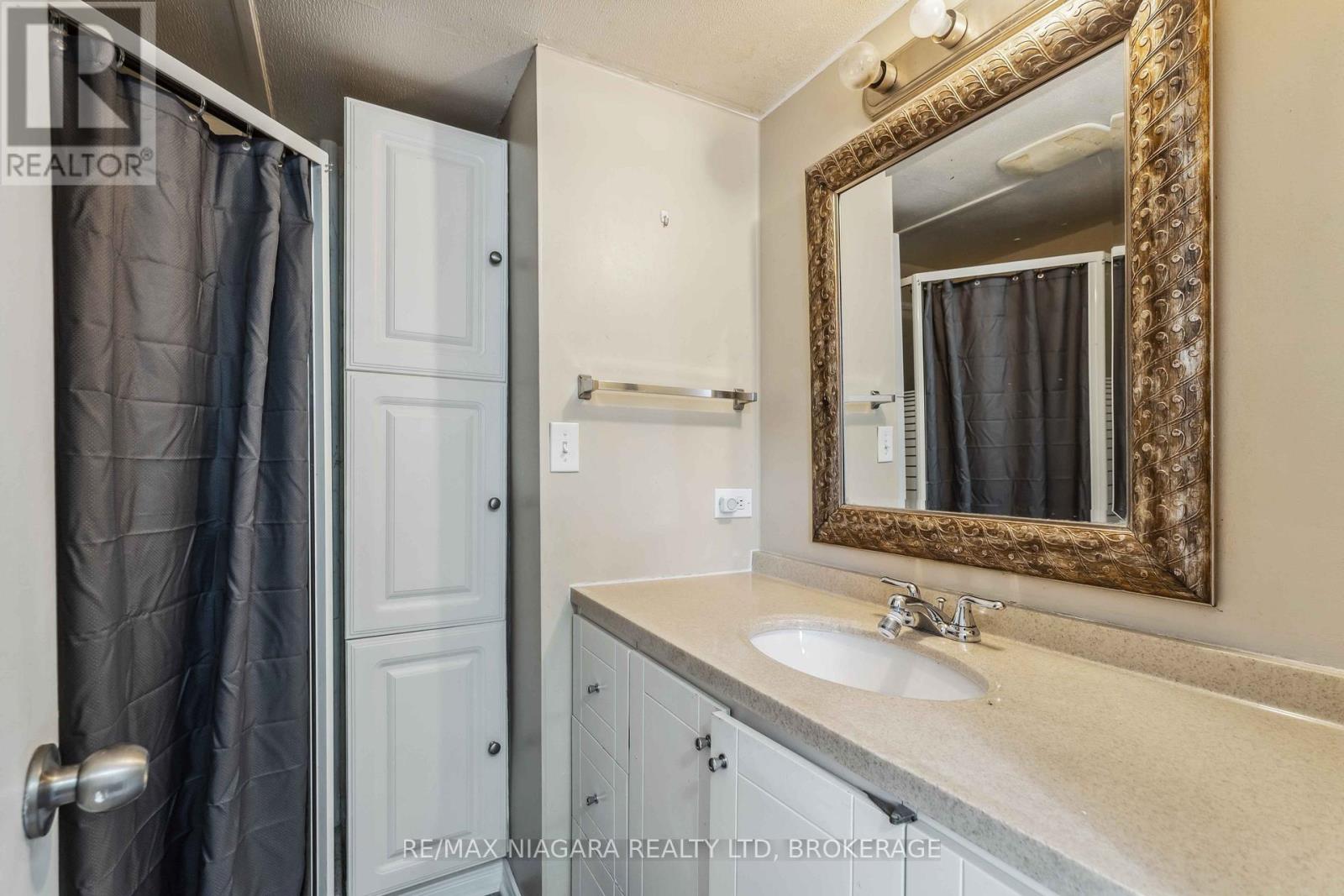 21 - 2175 Mewburn Road, Niagara Falls, Ontario  L2E 6S4 - Photo 28 - X12047624