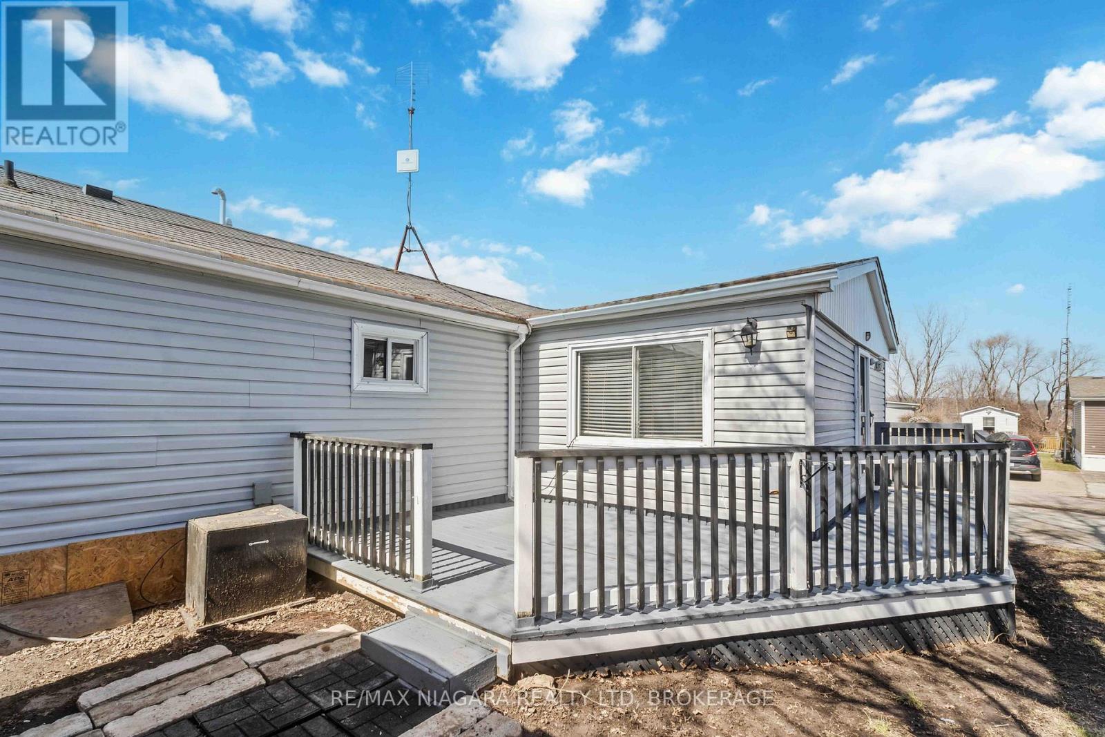 21 - 2175 Mewburn Road, Niagara Falls, Ontario  L2E 6S4 - Photo 32 - X12047624