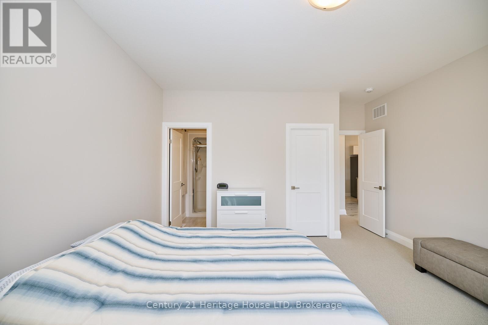 891 Burwell Street, Fort Erie, Ontario  L2A 0E9 - Photo 11 - X12047632