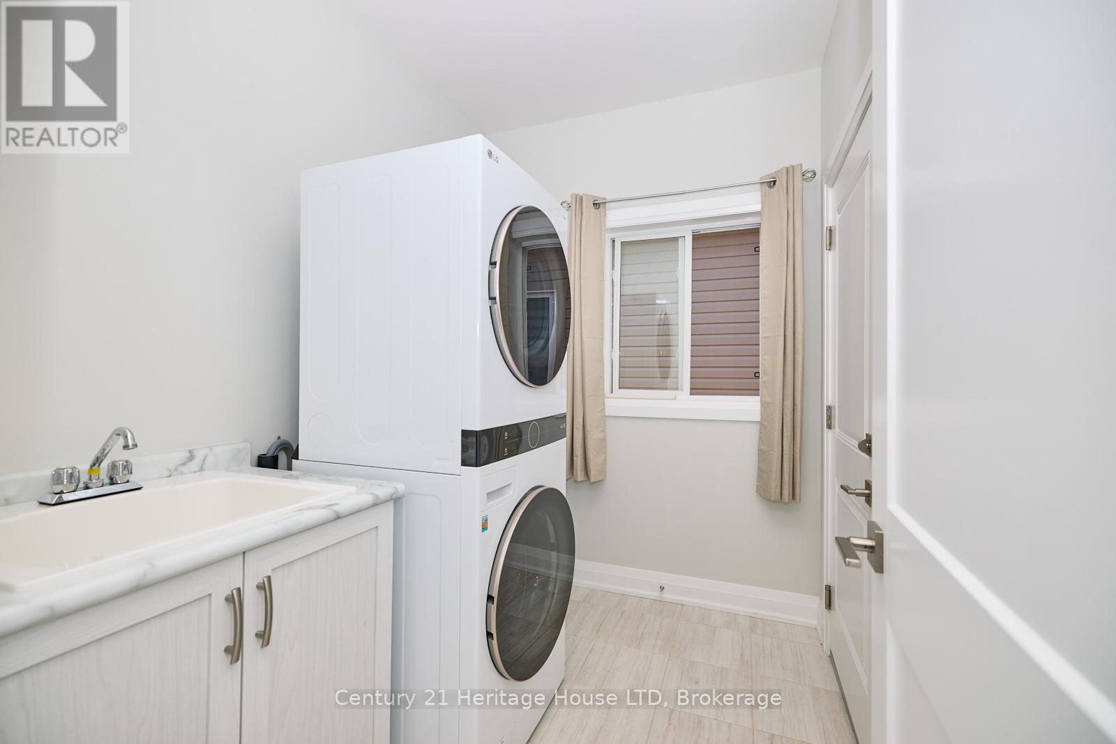 891 Burwell Street, Fort Erie, Ontario  L2A 0E9 - Photo 19 - X12047632