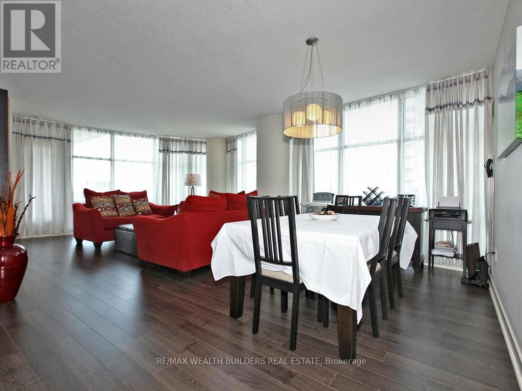 712 - 35 MARINER TERRACE, Toronto, Ontario