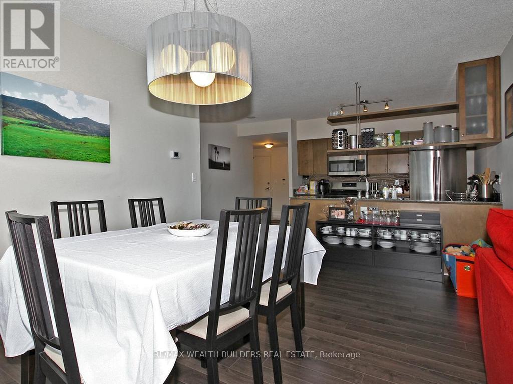 712 - 35 Mariner Terrace, Toronto, Ontario  M5V 3V9 - Photo 8 - C12047618