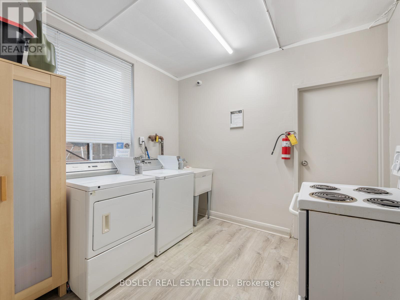 7 - 41 Marina Avenue, Toronto, Ontario  M8W 1K5 - Photo 24 - W12047619