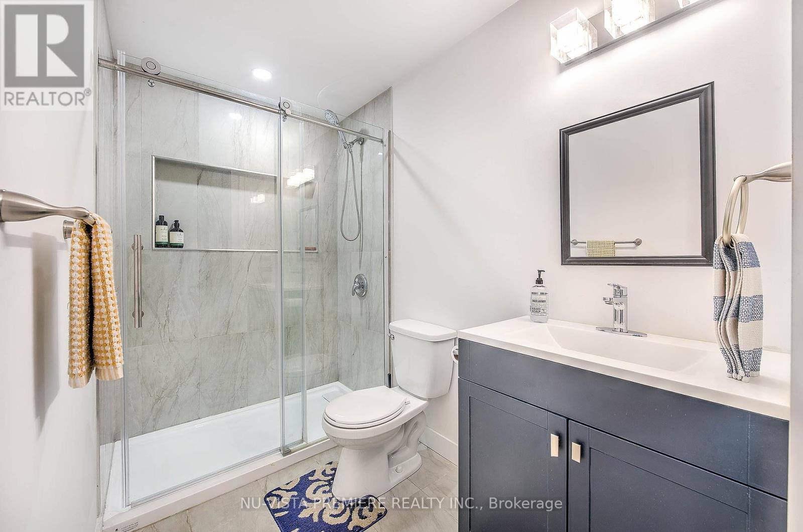 Photo 37 of 50 for 1472 Medway Park Drive